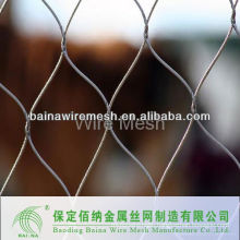 Flexible metal mesh netting